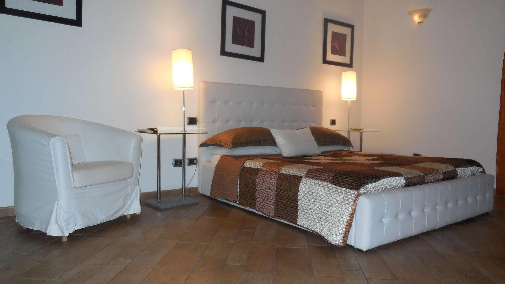Tridente Rooms Roma Ngoại thất bức ảnh