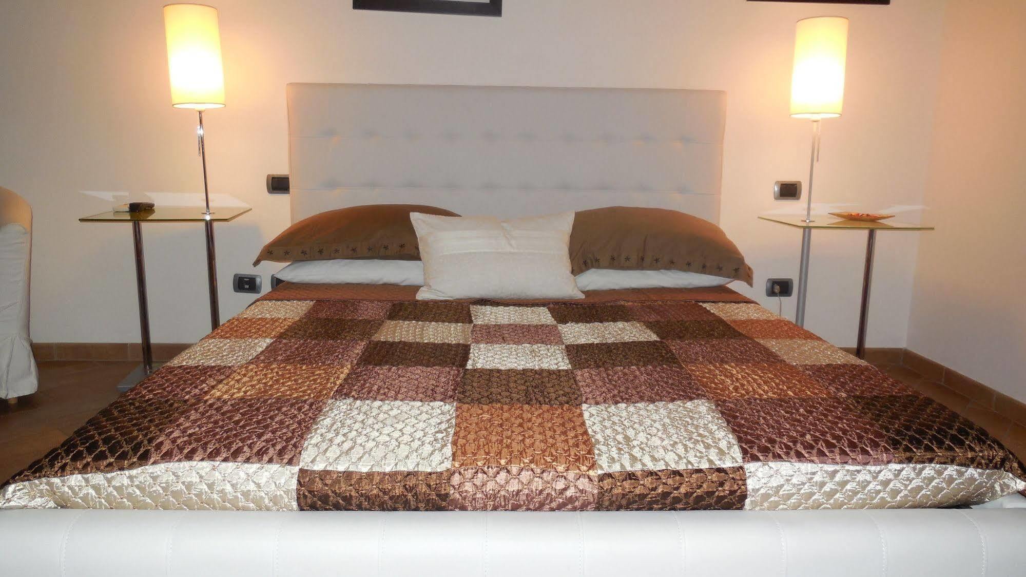 Tridente Rooms Roma Ngoại thất bức ảnh
