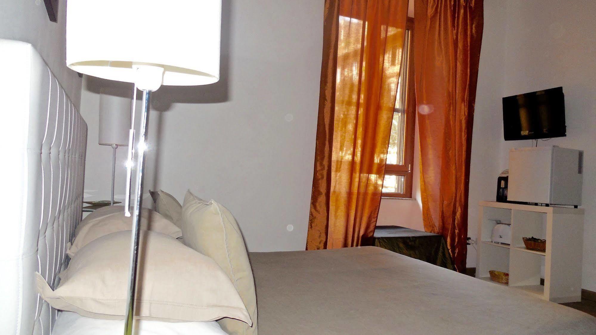 Tridente Rooms Roma Ngoại thất bức ảnh