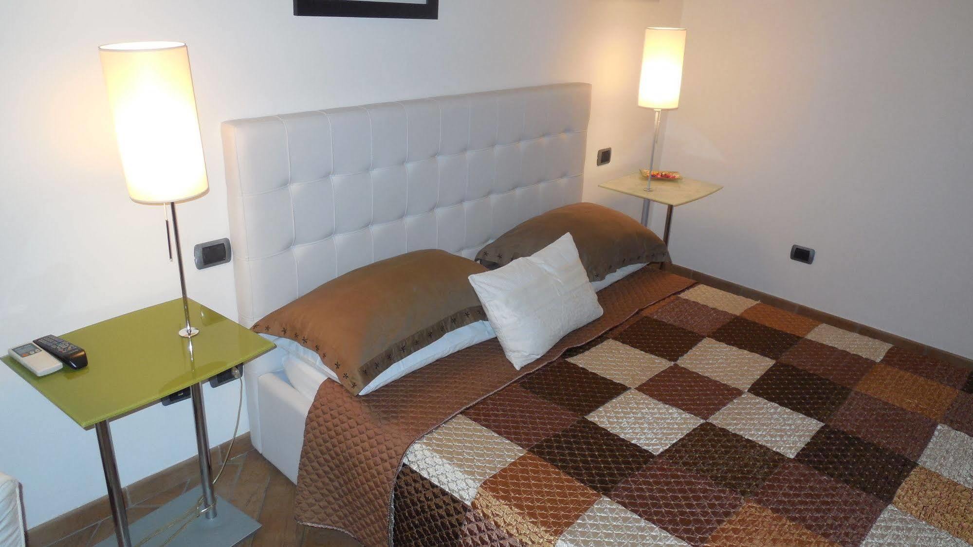 Tridente Rooms Roma Ngoại thất bức ảnh